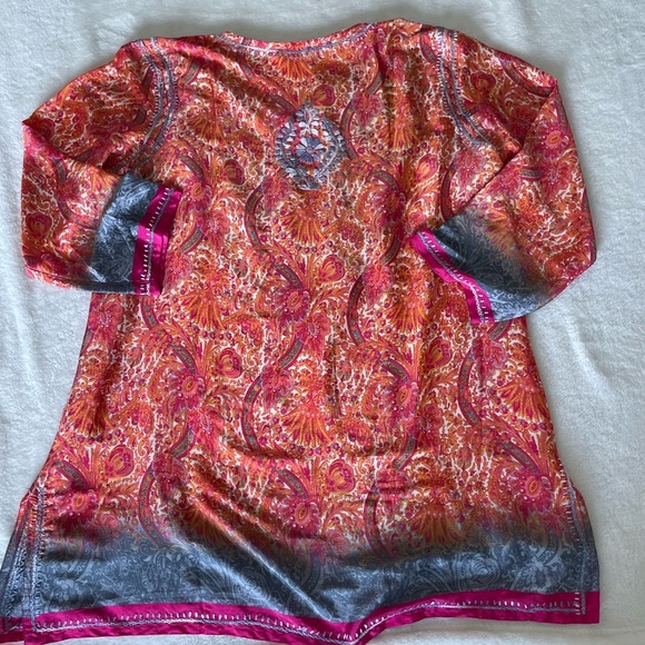 Soft Surroundings Vibrant Paisley Tunic - Picture 7 of 9